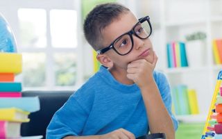 Психологические особенности детей с нарушением зрения: как не навредить ребенку