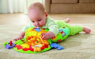 Как научить ребенка ползать: помогаем малышу освоить пространство