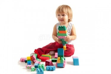 Развитие детей от 1 до 2 лет: разноплановые занятия и увлечения малыша