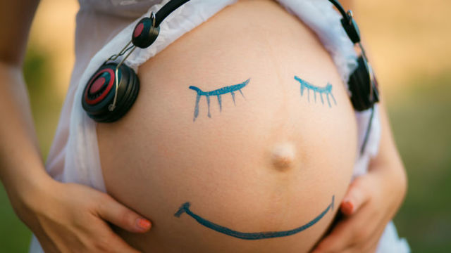 Музыка для внутриутробного развития малыша: как подобрать композиции