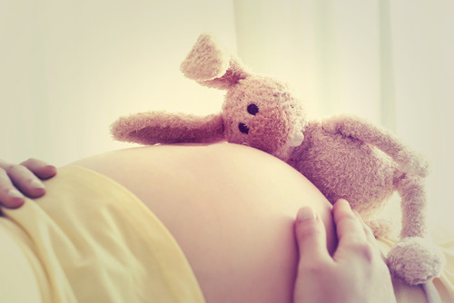 Развитие ребенка на 37 неделе беременности: как протекает подготовка к родам