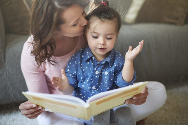 Этапы развития речи у детей: как помочь малышу заговорить