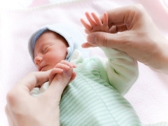 Особенности ухода за недоношенными детьми: как избежать проблем в первые месяцы после родов