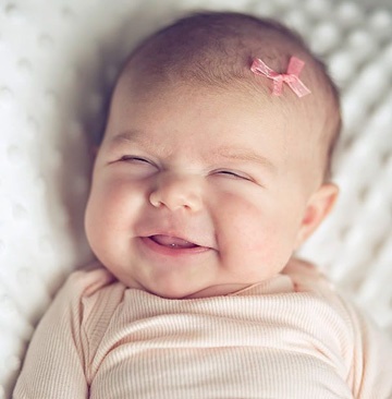 Ребенок в 2 месяца: развитие младенца и правильный уход за ним
