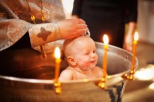 Крещение ребенка: правила проведения обряда
