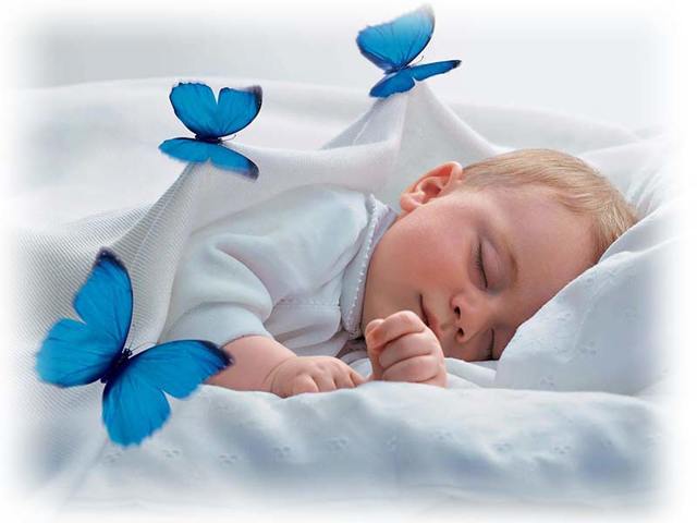 Ребенок дергается во сне: какие могут быть причины