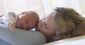Грудной ребенок в 3 месяца: особенности развития и правильный уход