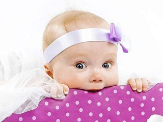 Развитие ребенка в 3 месяца: особенности ухода за младенцем