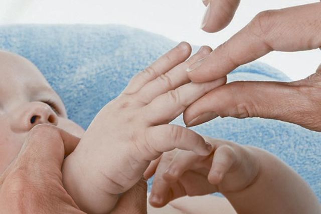 Массаж рук для детей : эффективное воздействие для развития речи малыша