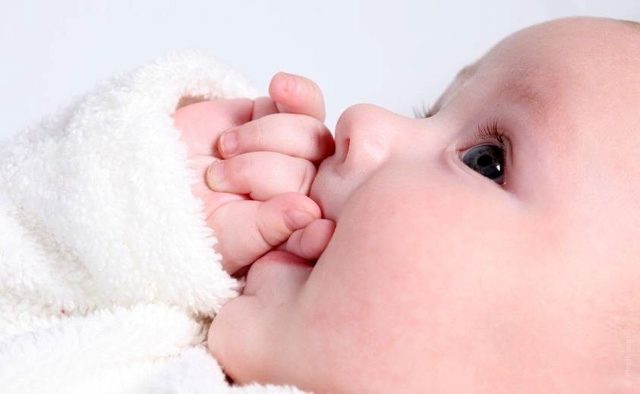 Ребенок 3 недели после рождения: как идет развитие младенца
