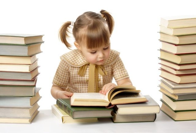 Книги для развития детей: как привить любовь к чтению и воспитать полноценную личность