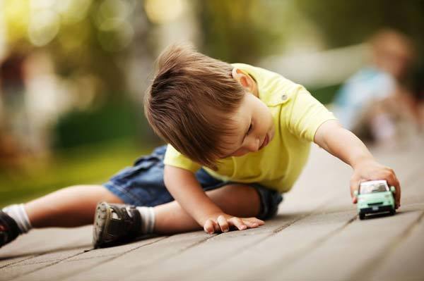 Как воспитывать мальчика 6 лет: советы опытного психолога