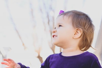 Развитие ребенка в год и 4 месяца: как заниматься с малышом в этом возрасте