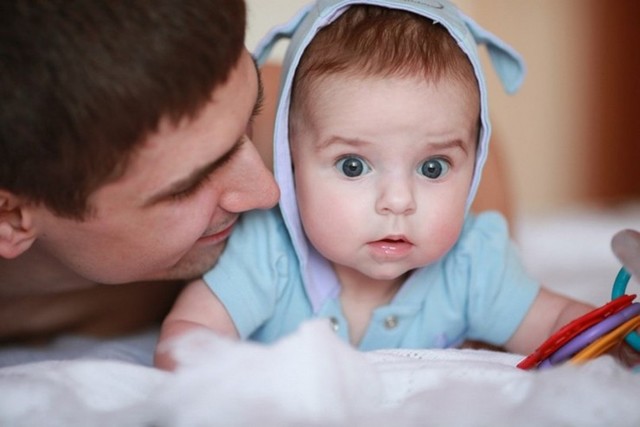 Купание новорожденного: советы для молодых пап и мам