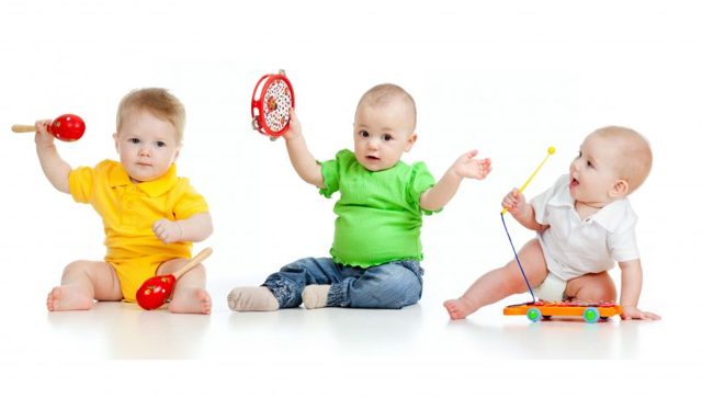 Развитие ребенка в 1 год 1 месяц: рост и поведение малыша в этом возрасте